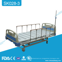 SK028-3 Cama de hospital de metal manivela multifuncional